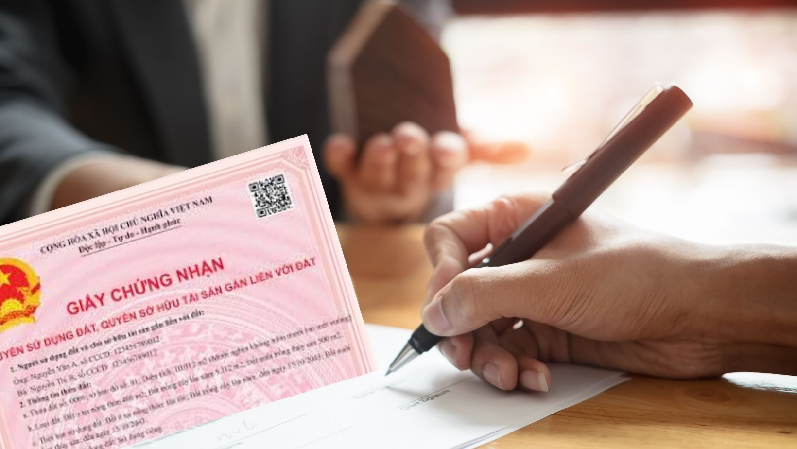 Kể từ nay, để được cấp mới sổ đỏ người dân cần chuẩn bị những giấy tờ gì?